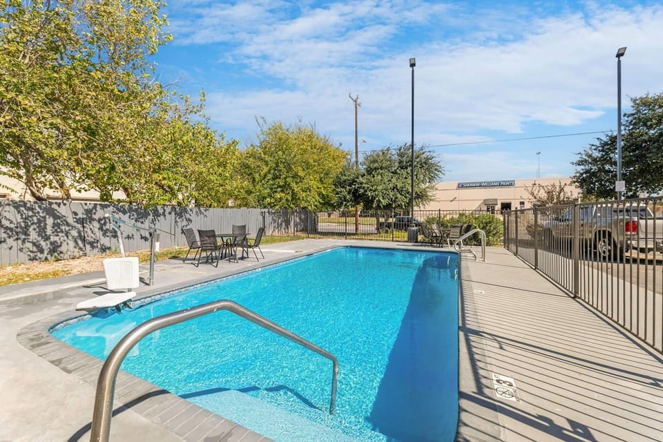 Pool view