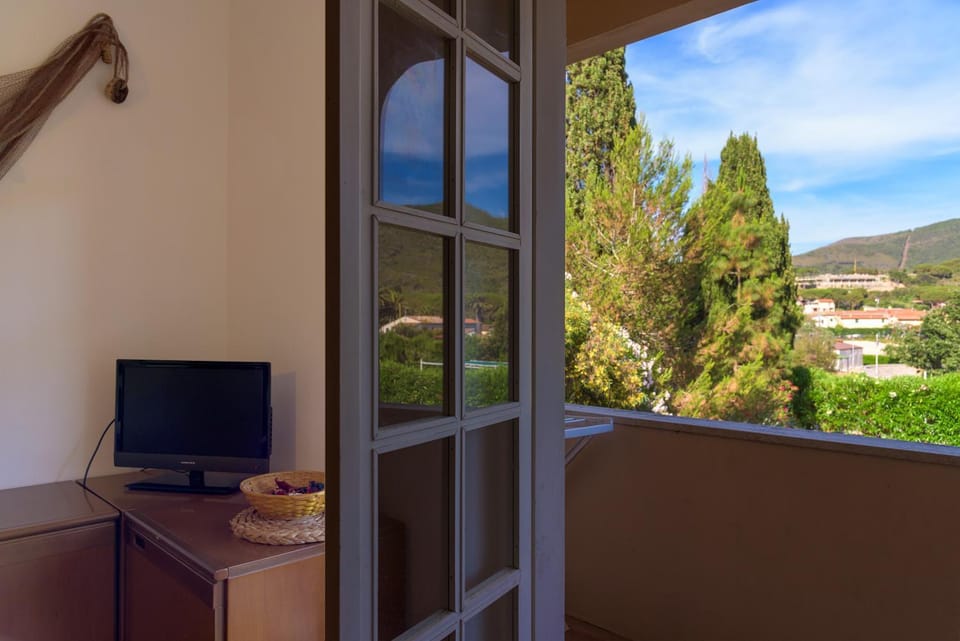 Balcony/Terrace, Living room