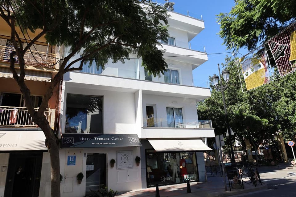 Property building, Street view