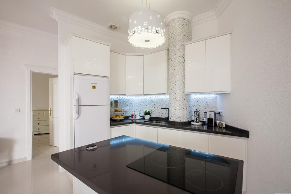 Communal kitchen
