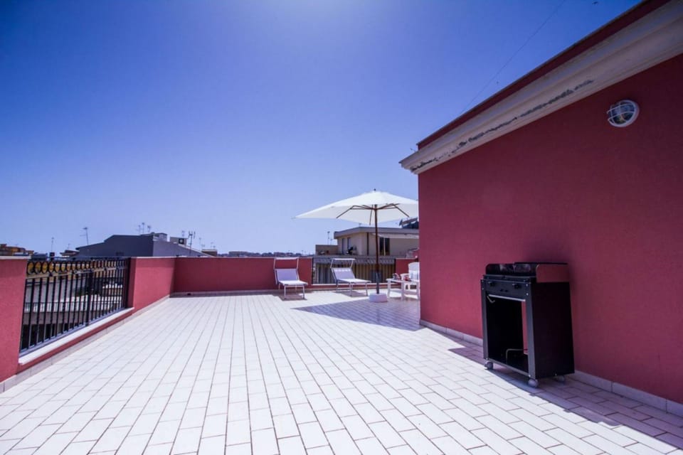 Property building, Balcony/Terrace
