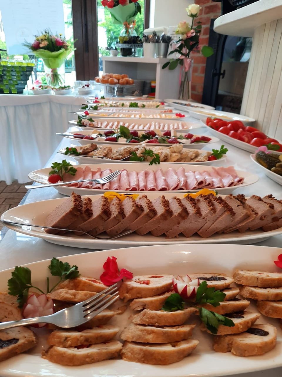 Food and drinks, Food, Breakfast, Buffet breakfast