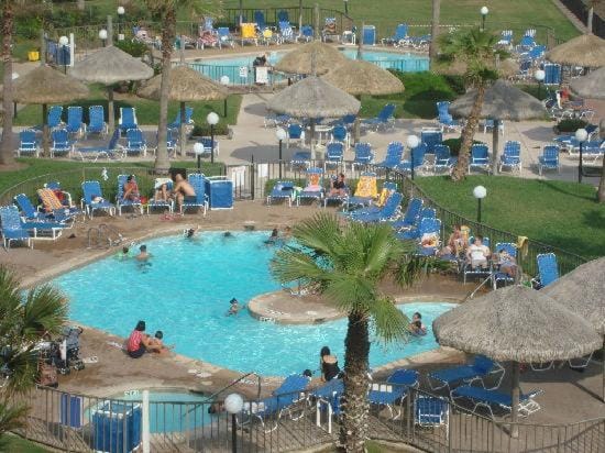 Swimming pool, Swimming pool