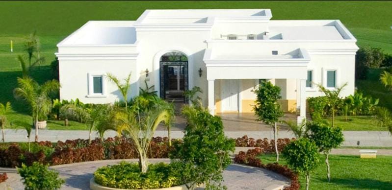 Property building, Garden view