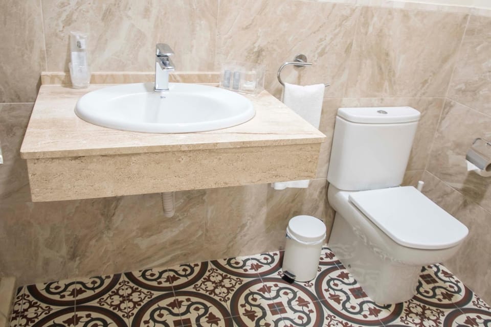 Hostal Boutique Casa La Laja Bed and Breakfast in Chiclana de la Frontera