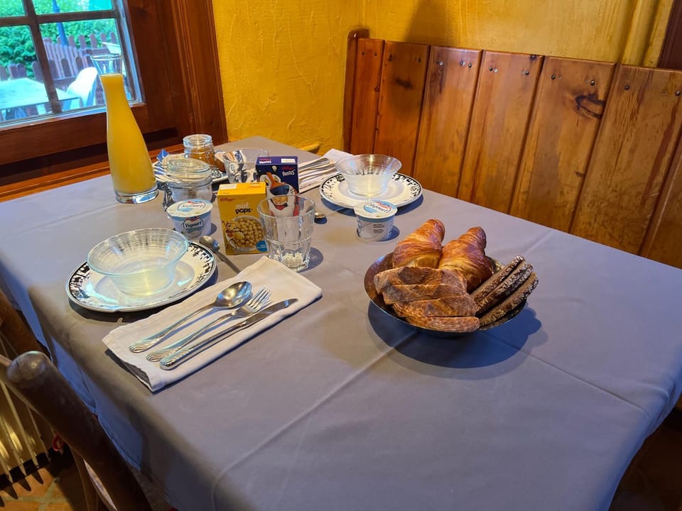 Restaurant/places to eat, Breakfast