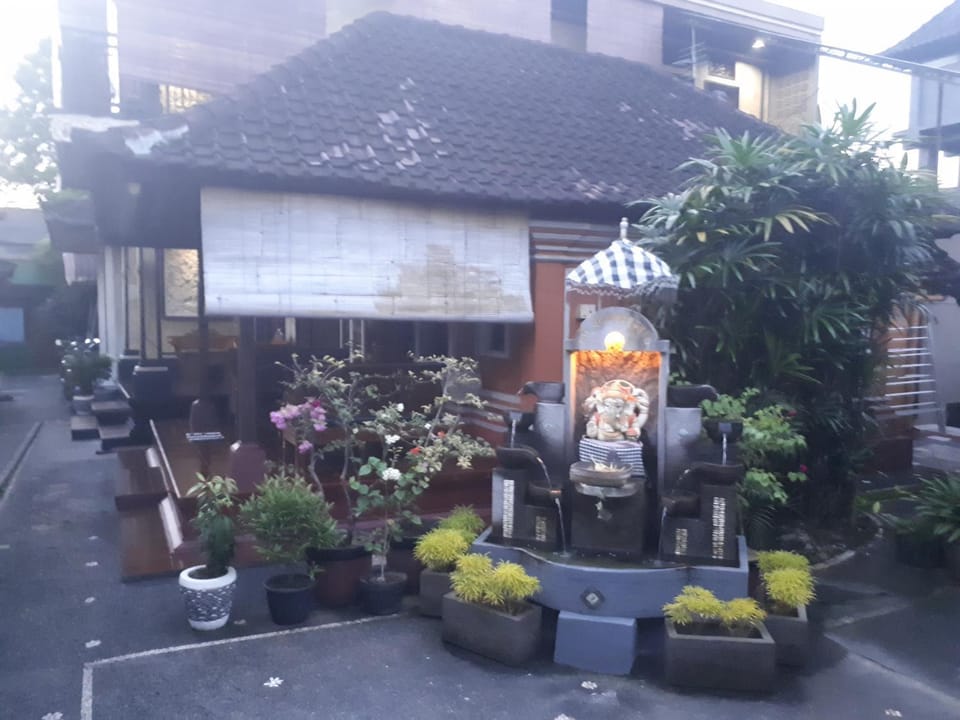 Indy House Bed and Breakfast in Ubud