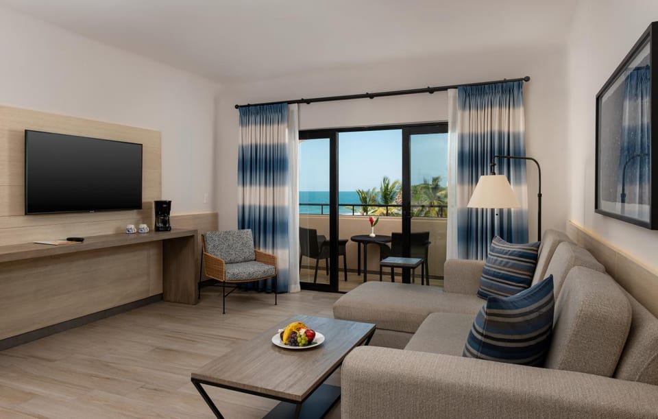 TV and multimedia, Seating area, Sea view