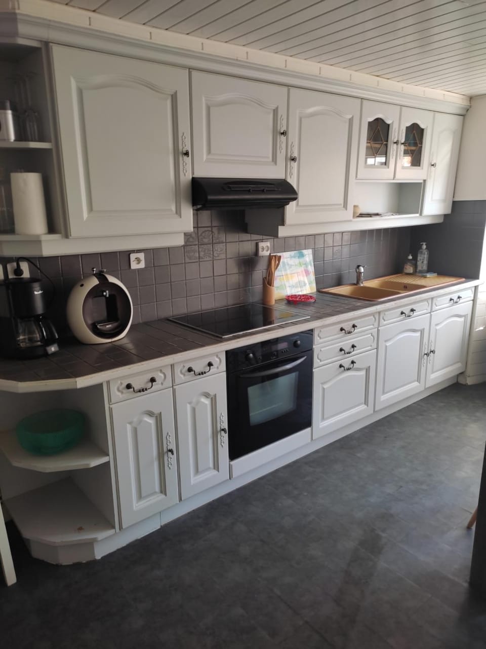 Coffee/tea facilities, Kitchen or kitchenette, dishwasher, minibar, pet friendly, stove, toaster