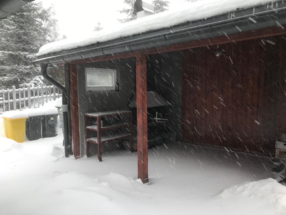 Winter, BBQ facilities