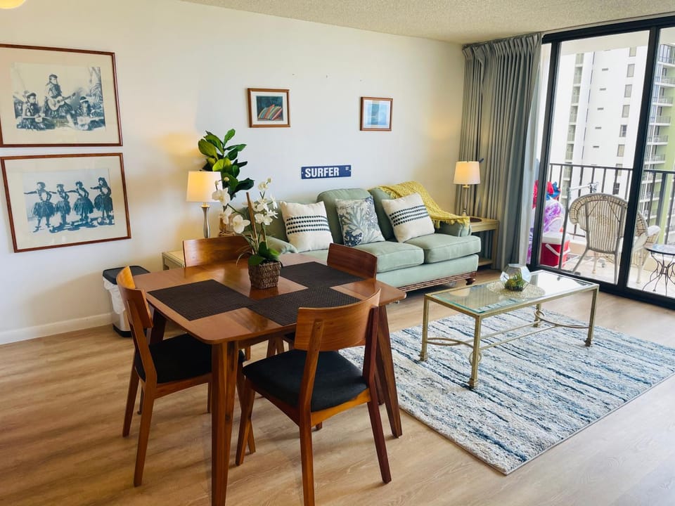 Waikiki Banyan 3411 Ocean View - FREE PARKING Apartment in Honolulu