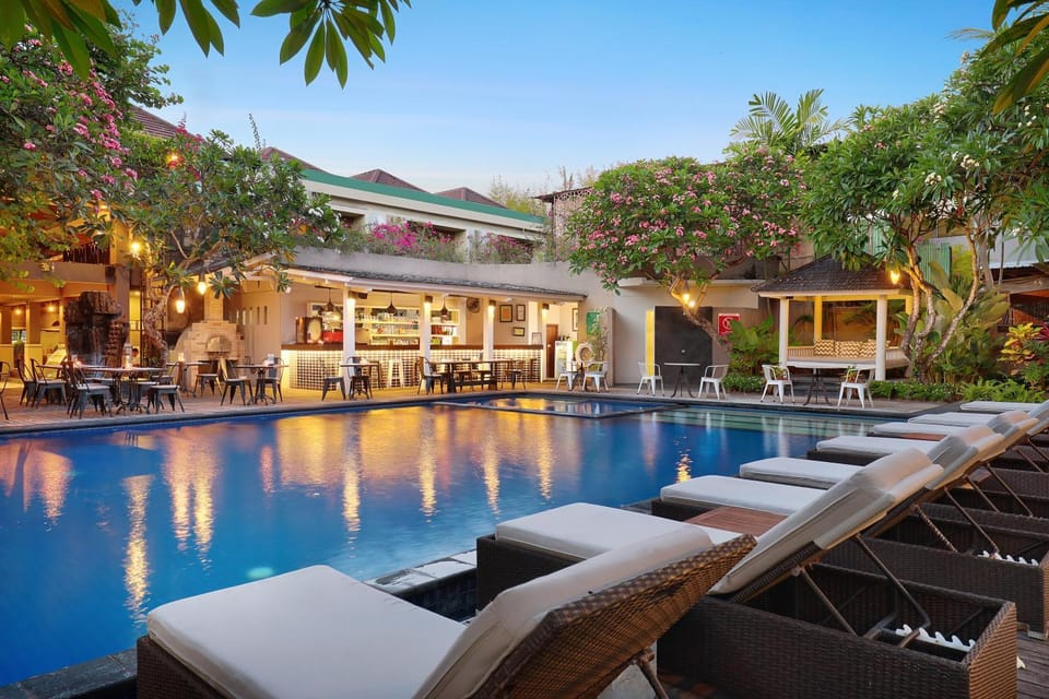 Swimming pool