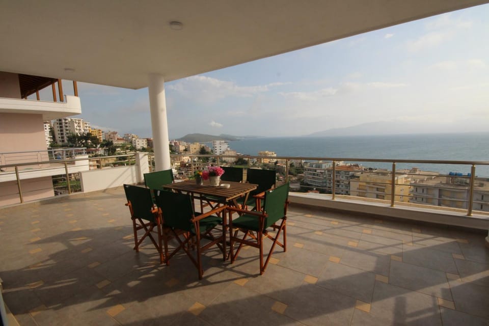 Balcony/Terrace, City view, Sea view