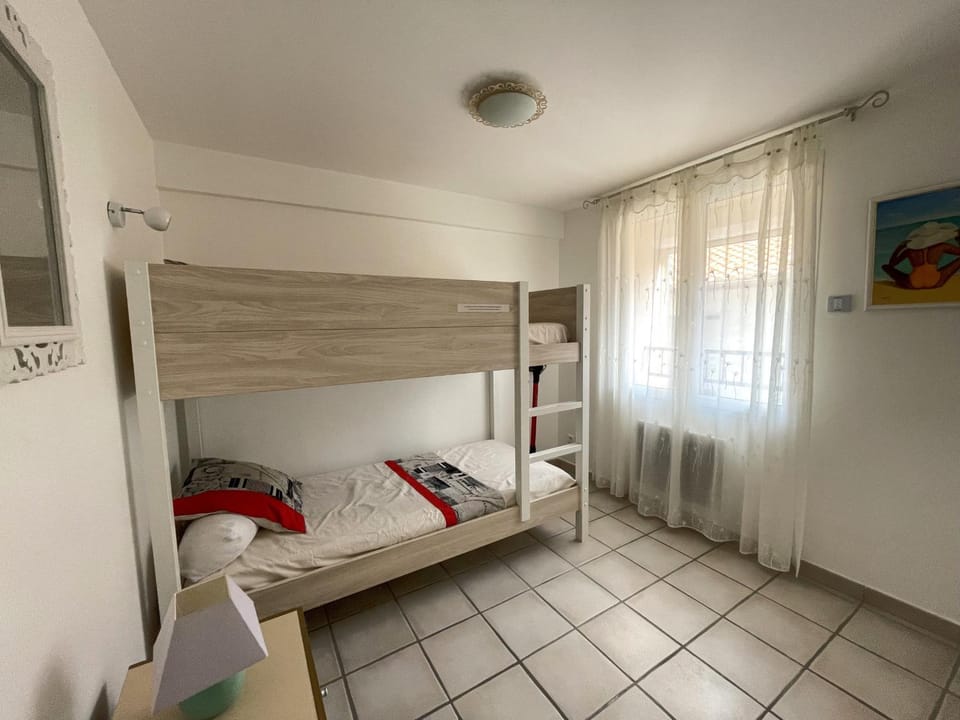 Appartement central près plage Banyuls-sur-Mer - FR-1-309-5 Apartment in Port-Vendres