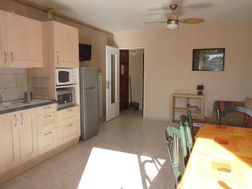Appartement 2 pièces familial avec parking privé, proche lac et plage - La Grande Motte - FR-1-328-91 Apartment in La Grande-Motte