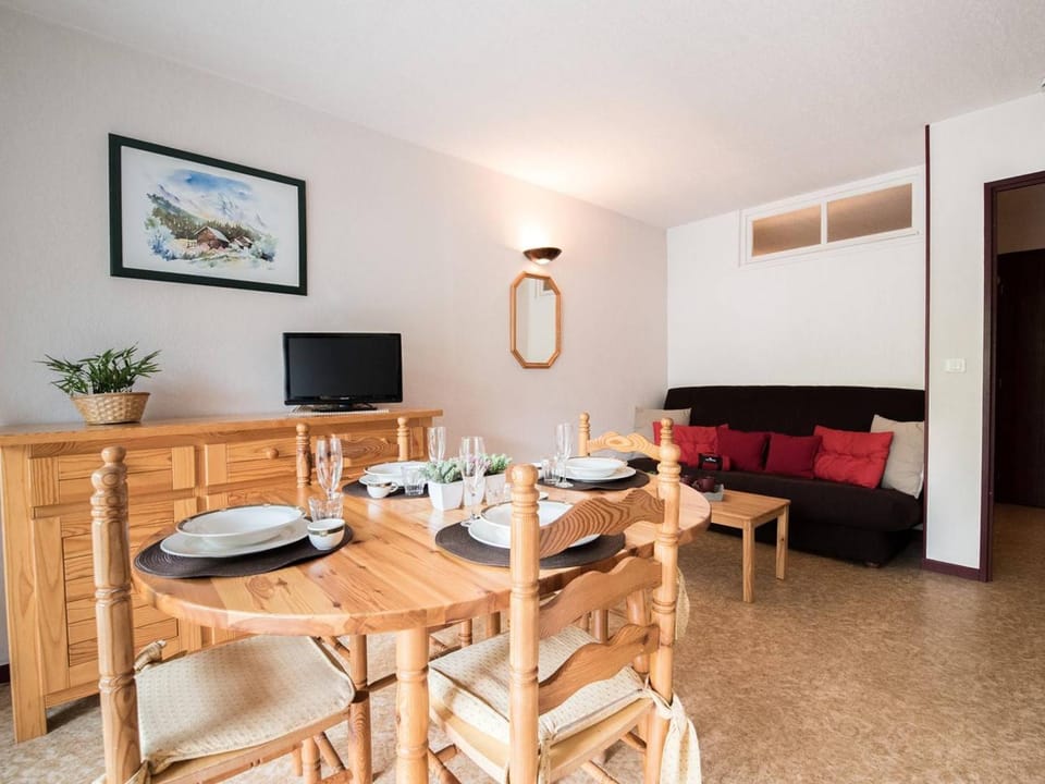 Appartement ensoleillé à Saint-Lary pour 4 personnes avec WIFI - FR-1-296-195 Apartment in Saint-Lary-Soulan