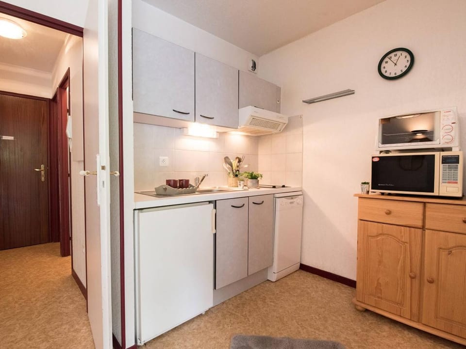 Appartement ensoleillé à Saint-Lary pour 4 personnes avec WIFI - FR-1-296-195 Apartment in Saint-Lary-Soulan