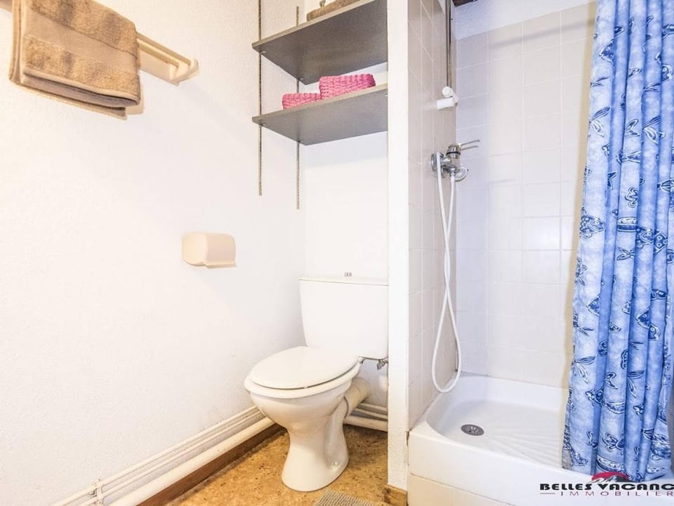 Appartement pour 6 pers. avec balcon près de Saint-Lary, Wi-Fi et parking gratuits - FR-1-296-215 Apartment in Saint-Lary-Soulan