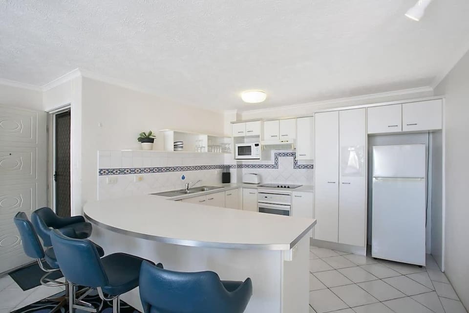 #11 Camden House Apartment in Mermaid Beach