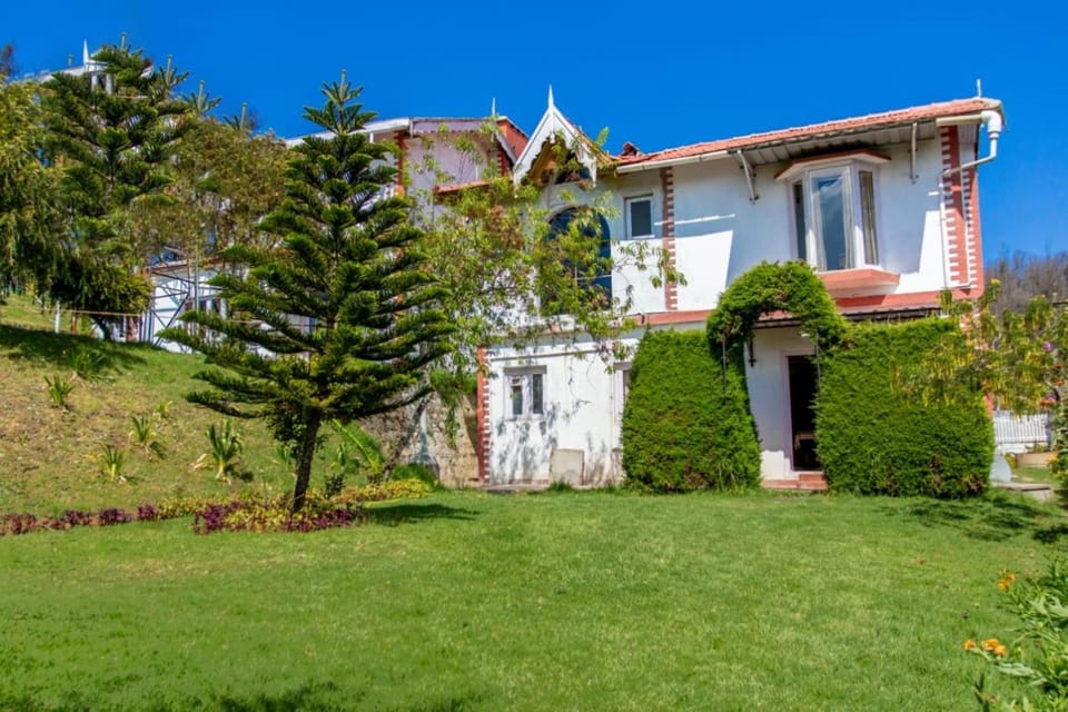 Property building, Garden