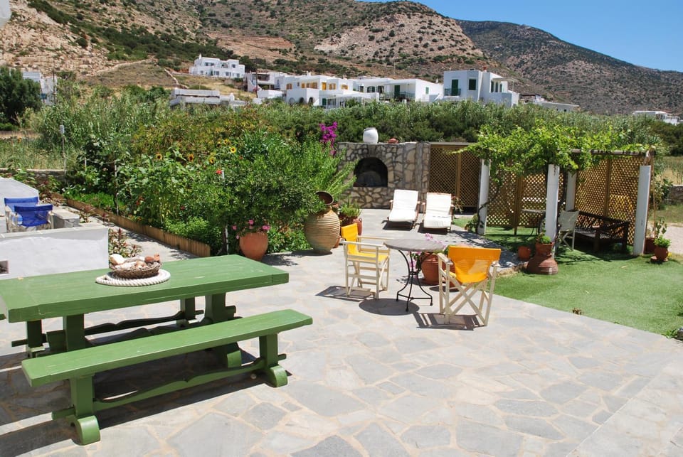 Patio, Day