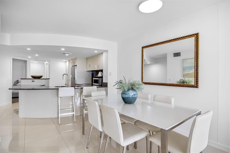 Zanzibar 404, Sensational 2 Bedroom Oceanview Apartment Apartment in Sunshine Coast