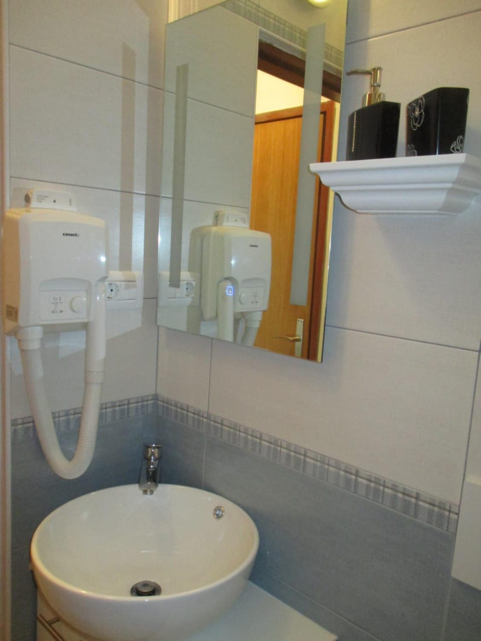 Sobe Bukaleta Loznati Bed and Breakfast in Primorje-Gorski Kotar County