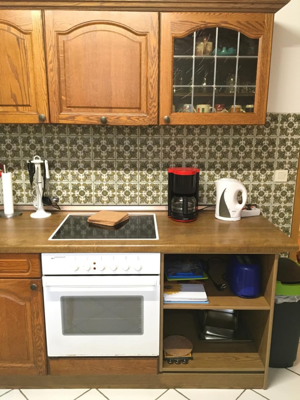 Coffee/tea facilities, Kitchen or kitchenette