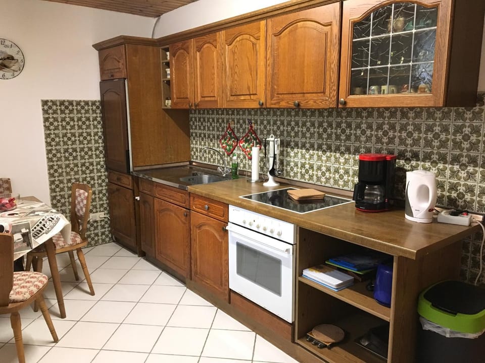 Kitchen or kitchenette, Photo of the whole room