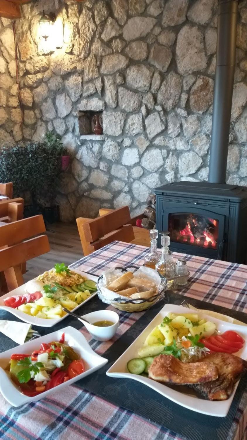 Restaurant/places to eat, Food, Lunch