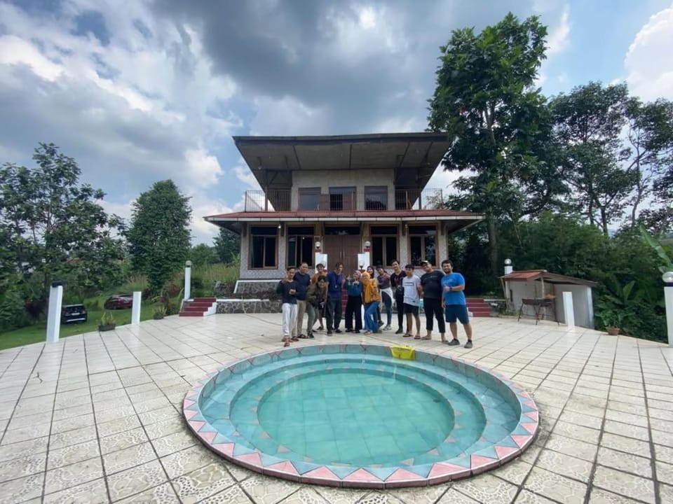 Salak Sunrise Homestead House in West Java
