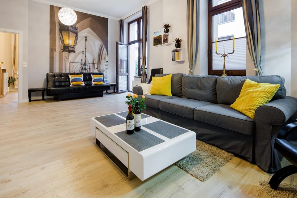Kings Landing Apartament Apartment in Krakow