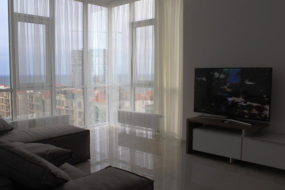 TV and multimedia, Living room, Sea view