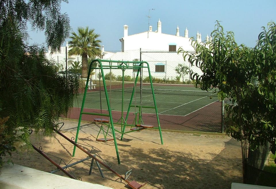Turiquintas Resort in Porches