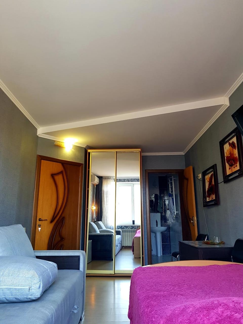 Hotel Om Shanti Bed and Breakfast in Odessa
