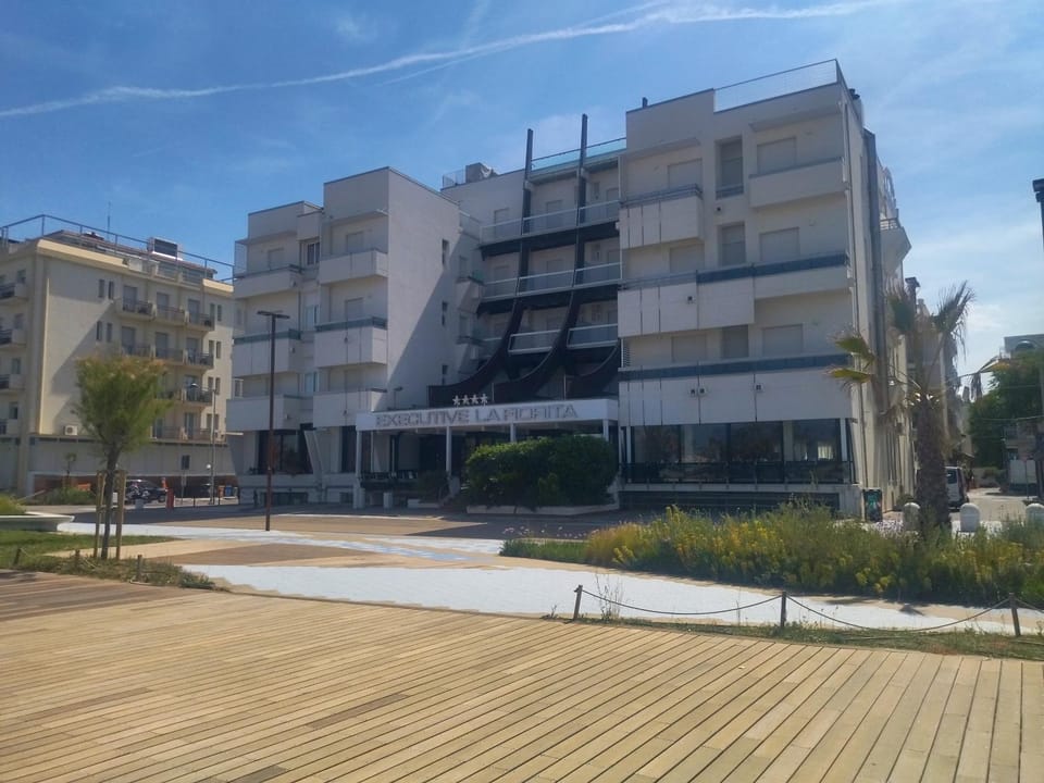 Property building, Day