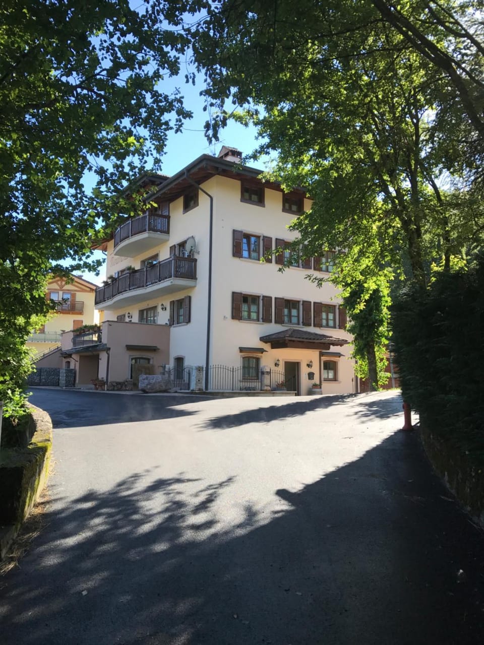 Property building, Facade/entrance, Street view