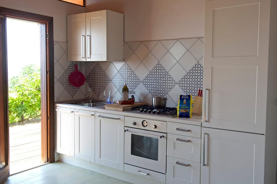 Kitchen or kitchenette, Decorative detail, Sea view