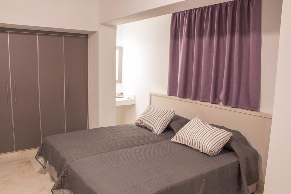 Bed, Decorative detail