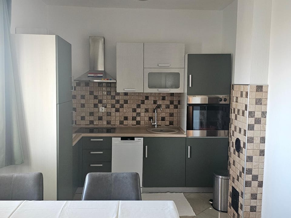Apartments Marin Bed and Breakfast in Lika-Senj County