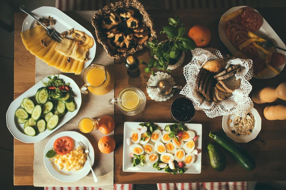 Lounge or bar, Food and drinks, Food, Breakfast, Buffet breakfast, Dinner