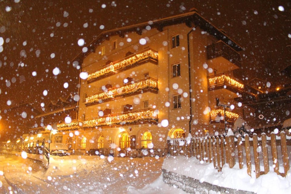 Property building, Winter, Sunset