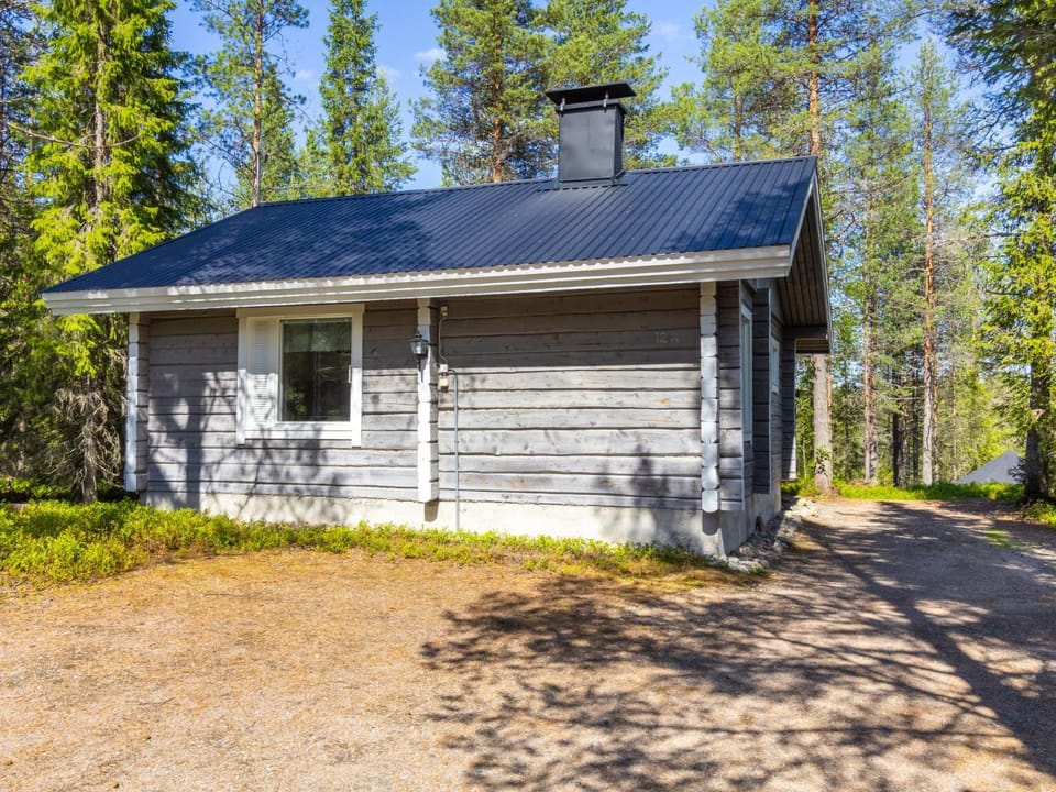 Holiday Home Pelkkaveska by Interhome House in Lapland