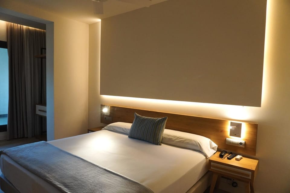 Hotel Brisamar Suites Hotel in Baix Penedès