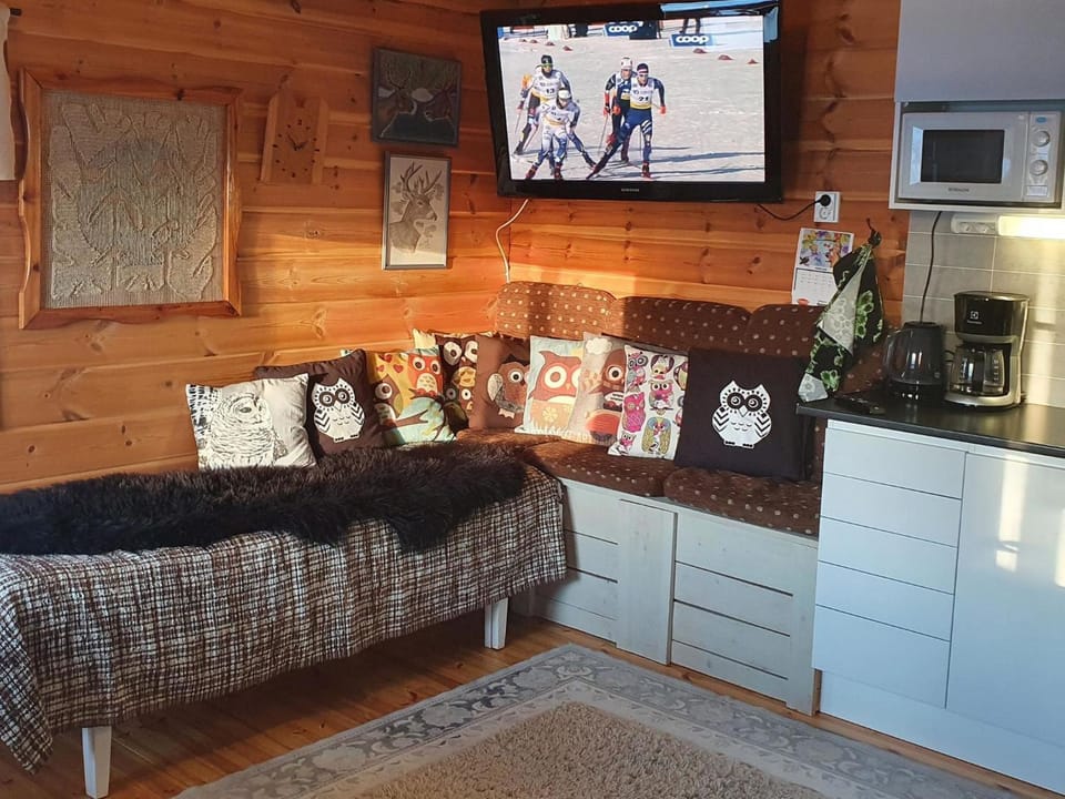 Holiday Home Pikkupöllö House in Norrbotten County, Sweden