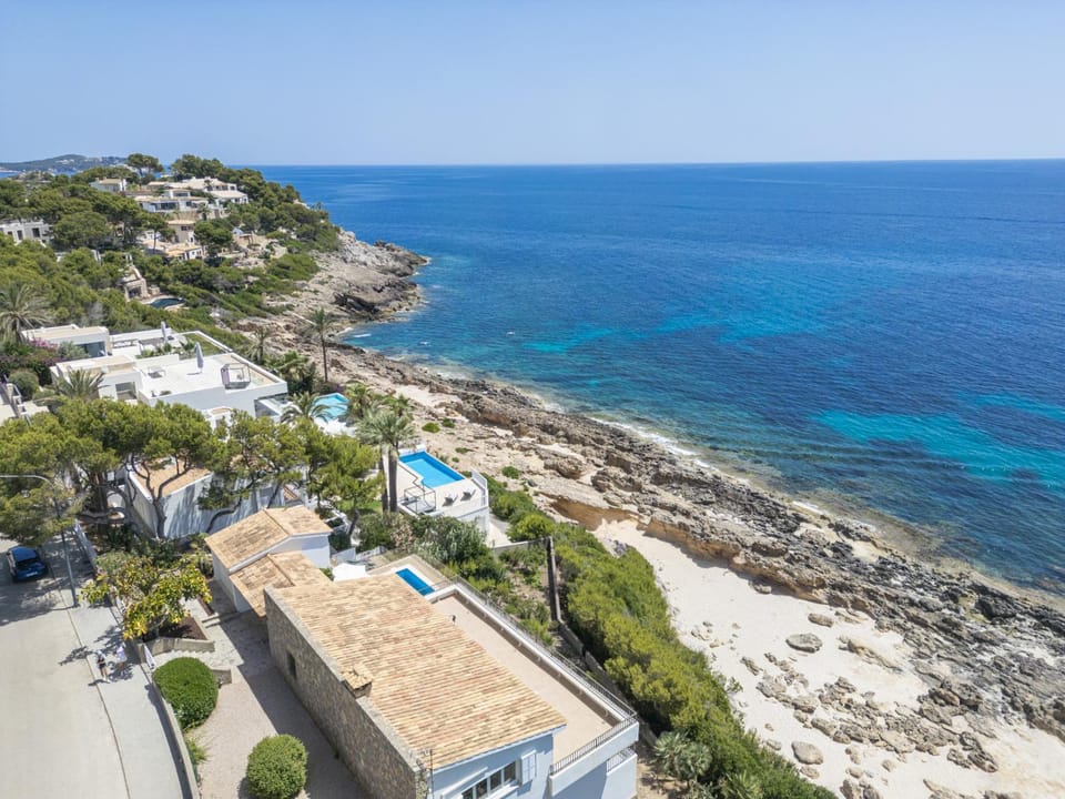 Casa Carol on the rocks MHM House in Llevant