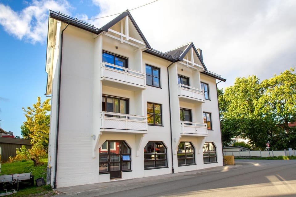 Property building, Other