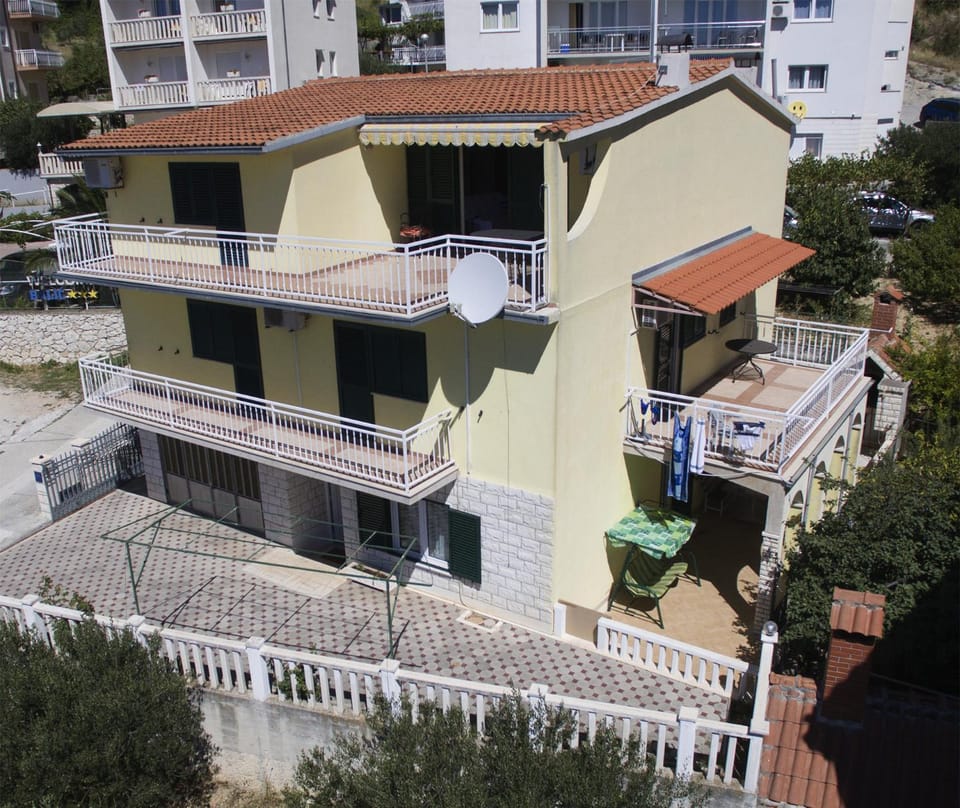 Maglić Apartment Apartment in Split-Dalmatia County