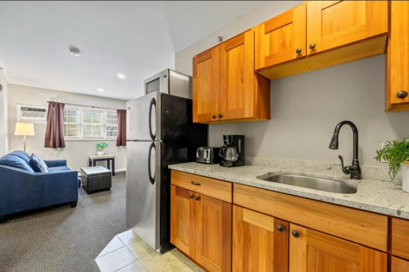 Sea Rose Suites Hotel in Ogunquit