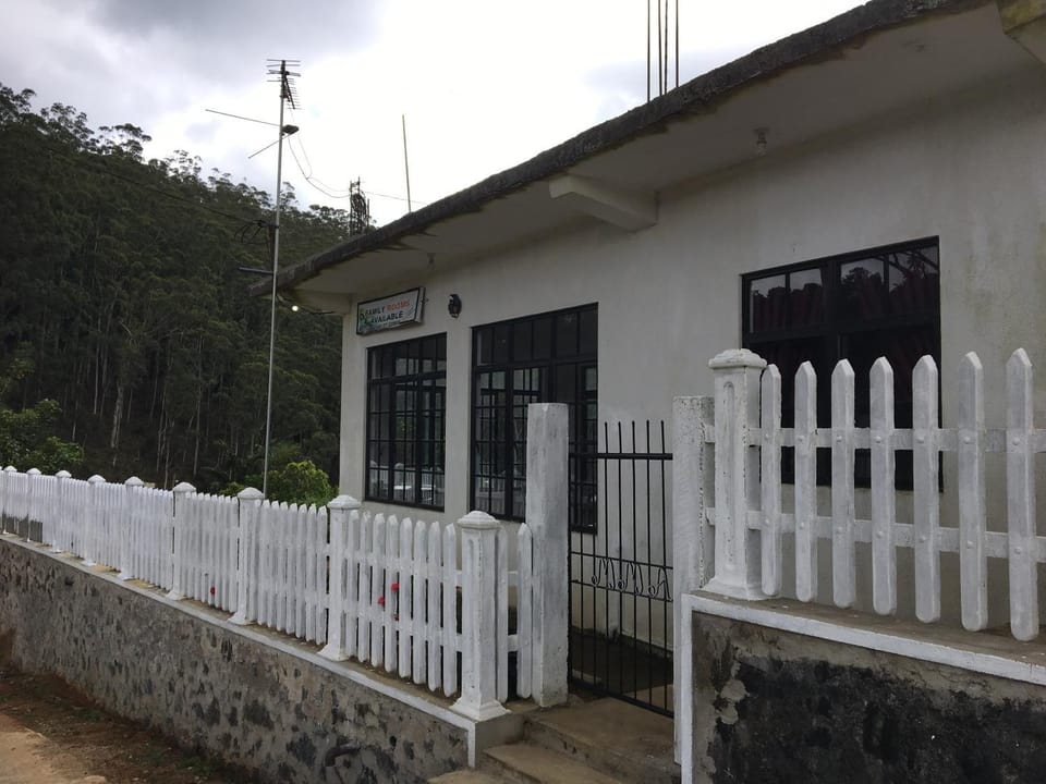 Akiko Rest Bed and Breakfast in Nuwara Eliya